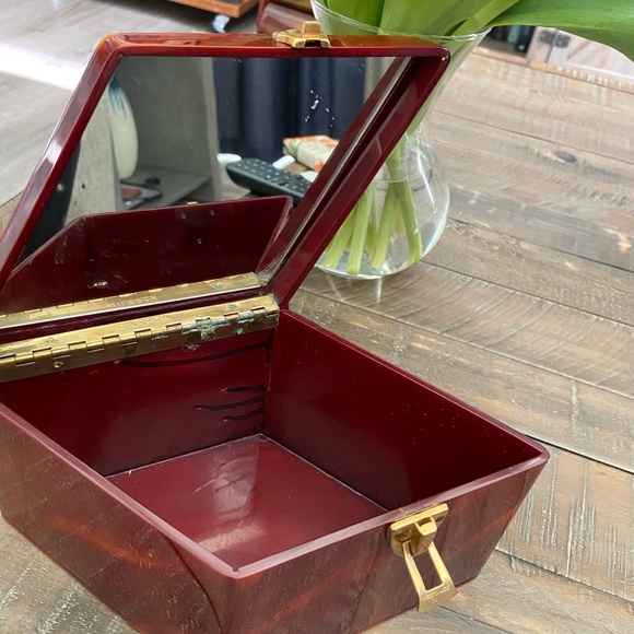 WILARDY VINTAGE PURSE - Picture 7 of 12